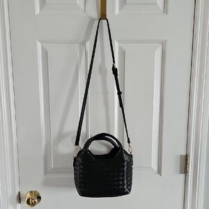 NWOT Urban Expressions Quilted Top Handle Purse